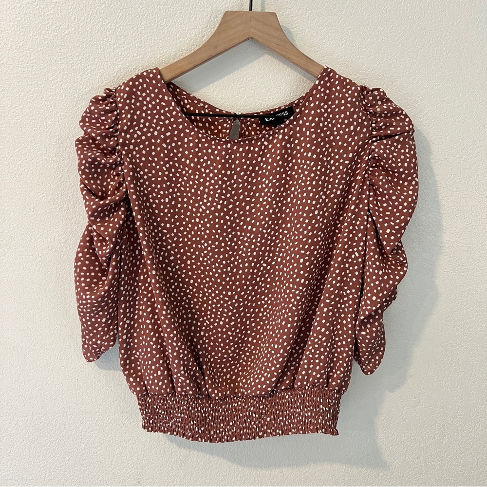 Express Chiffon Geometric Polka Dot Gathered Puff Shoulder 3/4 Sleeve Top Size M